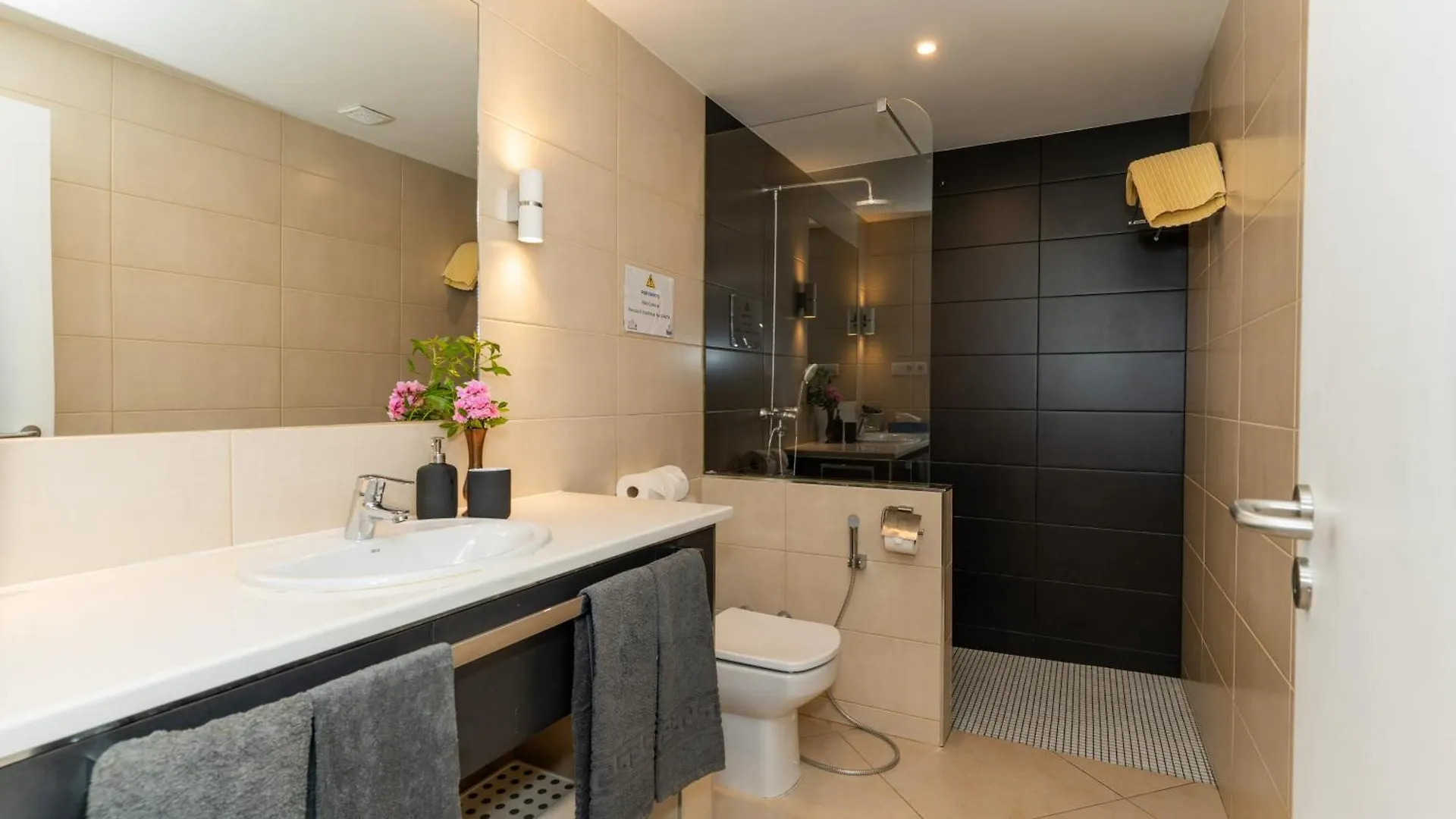 Casa Das Malvas Letterkenny 0*,